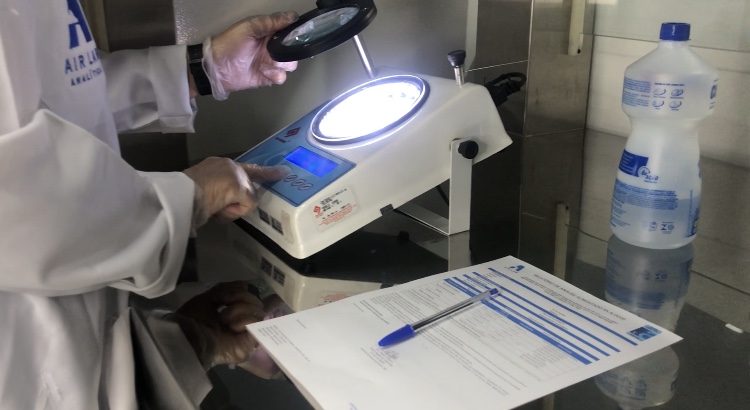 Análise microbiológica de ar