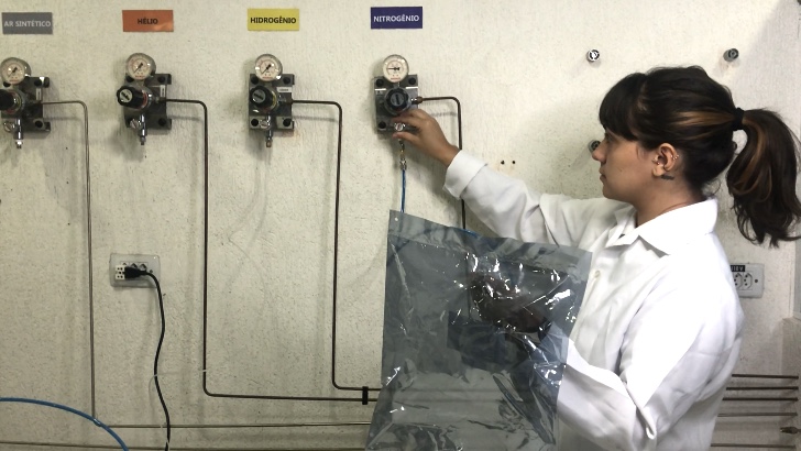 Laboratório de análise de gás